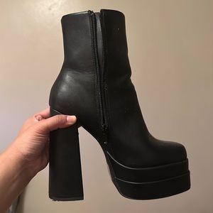 Size 8, black platform boots